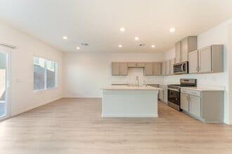 9938 S Ullom Dr in Las Vegas, NV - Building Photo - Building Photo