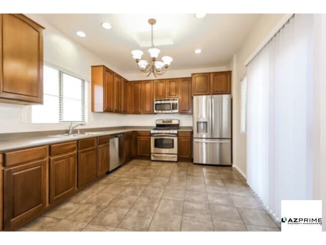 property at 2519-2519 N 148th Dr