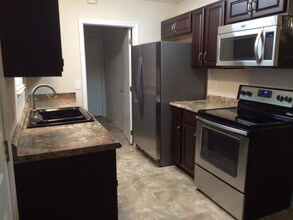 2542 Southwood Plantation Rd in Tallahassee, FL - Building Photo - Building Photo