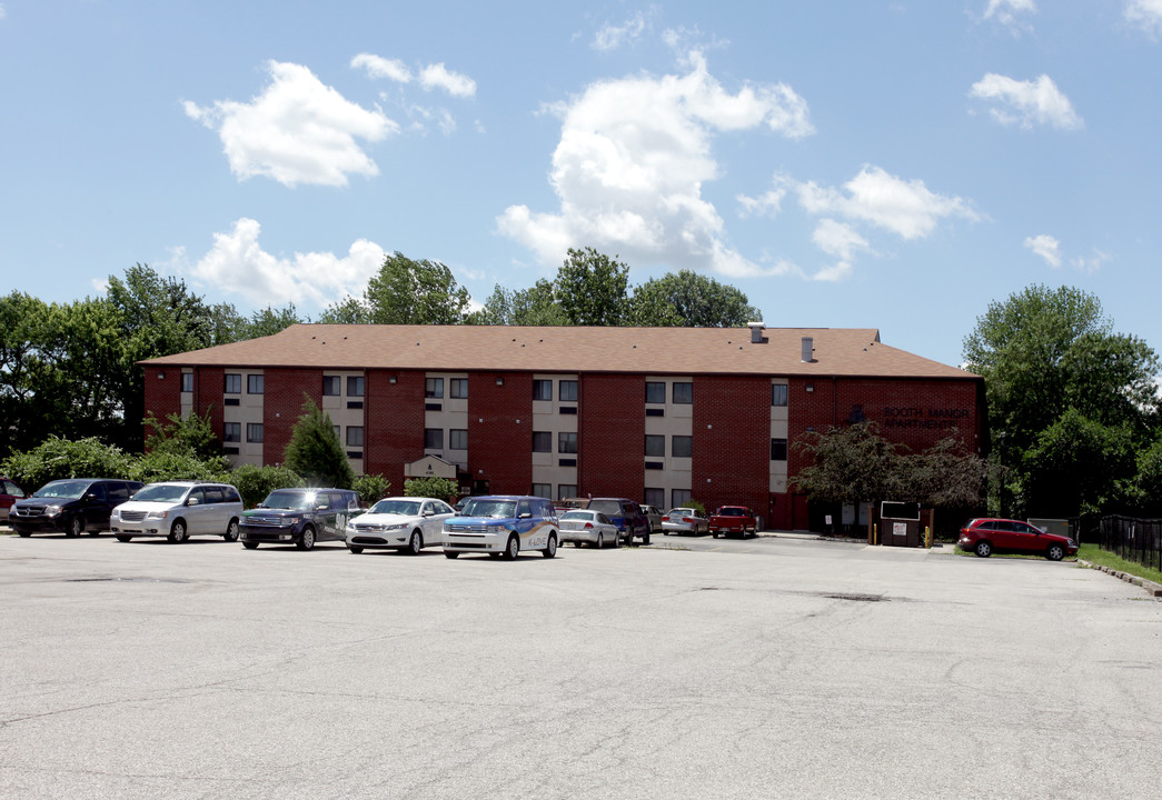 Booth Manor Apartments in Indianapolis, IN - Foto de edificio