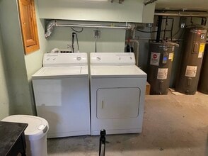 254 Everett St, Unit #3 in Boston, MA - Building Photo - Building Photo