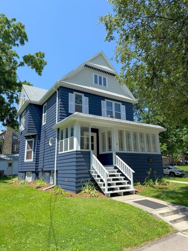 property at 116 Lathrop St