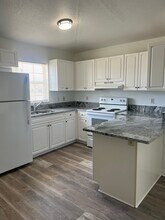 Mariner Village Apartments in Pinellas Park, FL - Foto de edificio - Building Photo