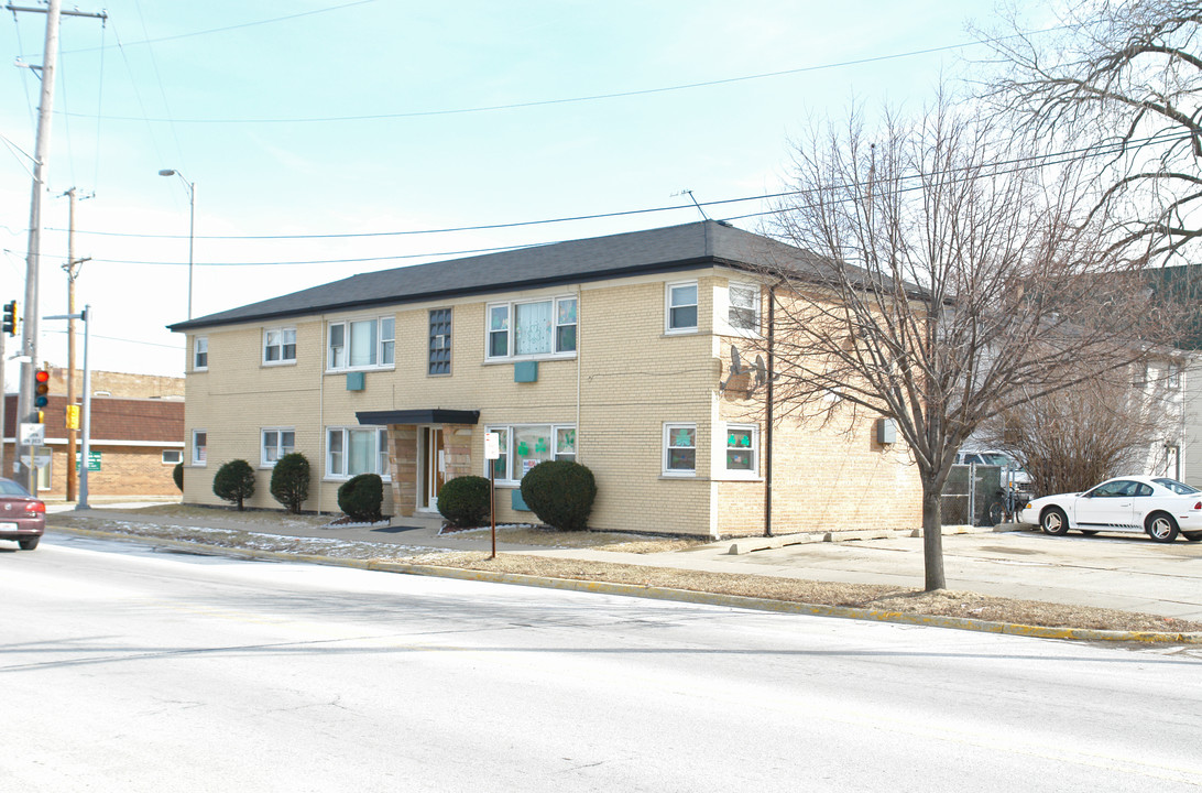 3150 Ruby St in Franklin Park, IL - Foto de edificio