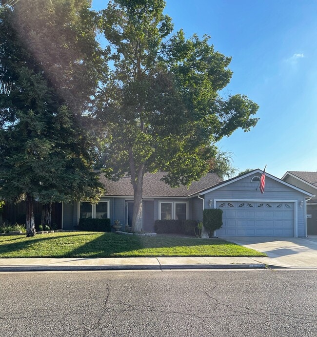 property at 1973 Memory Ln