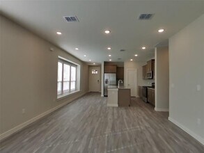 1604 Mexican Heather Dr in Leander, TX - Building Photo - Building Photo