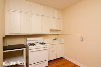 4415 N Wolcott Ave, Unit A05C in Chicago, IL - Building Photo - Building Photo