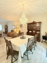 856 Heritage Vlg in Southbury, CT - Building Photo - Building Photo