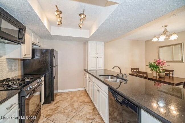 2418 Delys St in Cocoa, FL - Building Photo - Building Photo