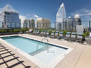 225 S Poplar St-Unit -TT-26263-1 LM in Charlotte, NC - Building Photo - Building Photo