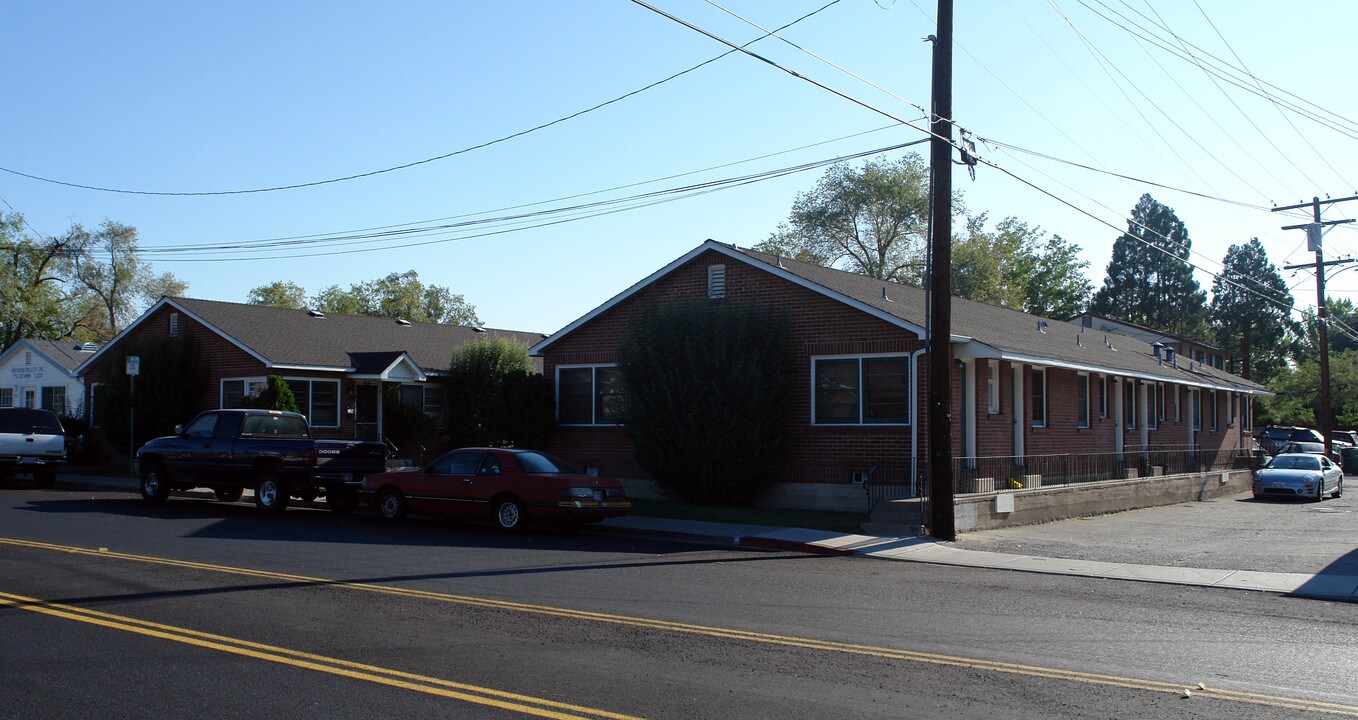 550 S Wells Ave in Reno, NV - Foto de edificio