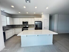 9961 W Mitchell Ave in Avondale, AZ - Building Photo - Building Photo