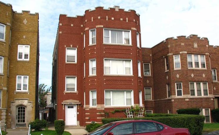 7828 S Jeffrey Ave in Chicago, IL - Building Photo