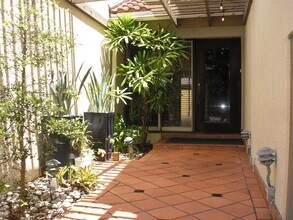 8129 SW 87th Terrace in Miami, FL - Building Photo - Building Photo