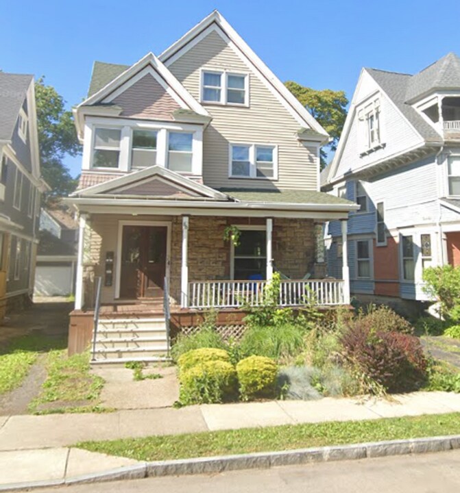 86 Harper St in Rochester, NY - Foto de edificio