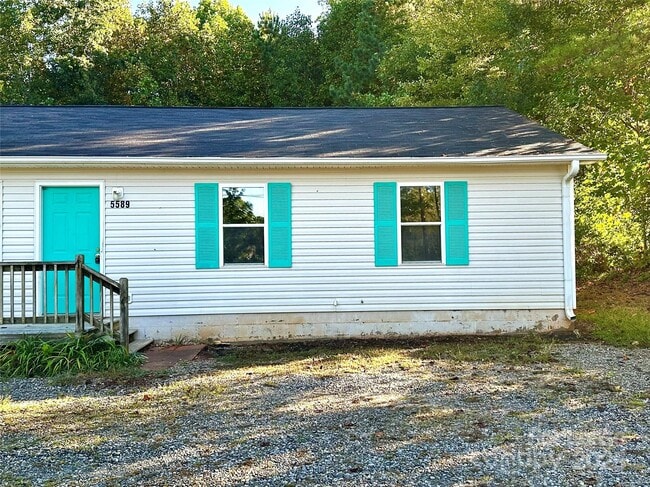 5589 Wrenn Dr in Denver, NC - Building Photo - Building Photo