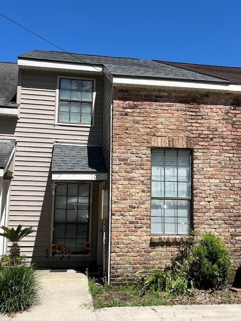 property at 107 S Saint Jean St