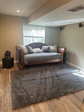 1558 Box Prairie Cir, Unit Basement apartment in Loveland, CO - Foto de edificio - Building Photo
