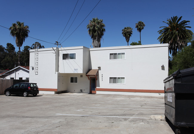 4513 Palm Ave in La Mesa, CA - Building Photo - Building Photo