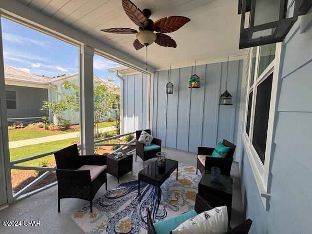 9330 Cool Breeze Dr in Inlet Beach, FL - Building Photo