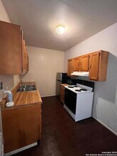 6911 US-281, Unit 02-0158 in Pleasanton, TX - Building Photo - Building Photo