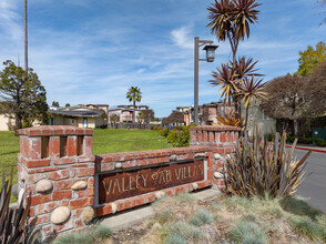 Valley Oak Villas in Napa, CA - Building Photo - Other