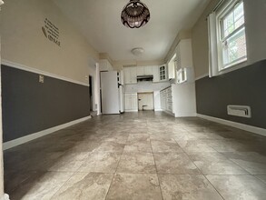 15457 20th Rd, Unit Susan Chen in Whitestone, NY - Building Photo - Building Photo