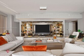 17749 Collins Ave in Sunny Isles Beach, FL - Building Photo - Building Photo