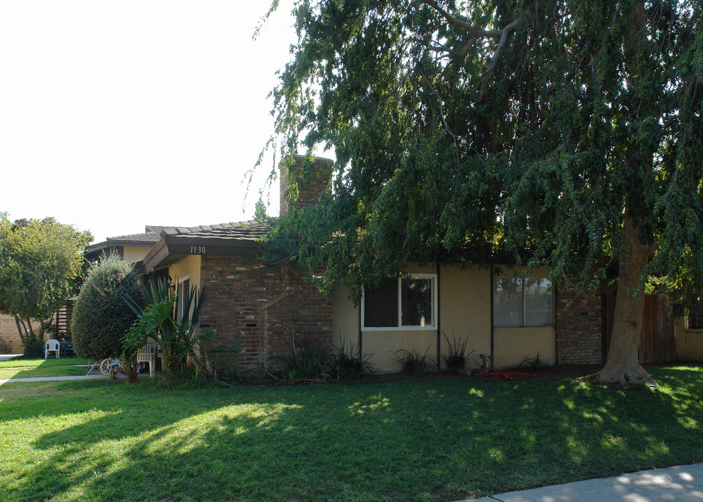 1130 W 9th St in Corona, CA - Building Photo