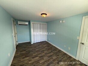 88 Main Rd in Milford, ME - Foto de edificio - Building Photo