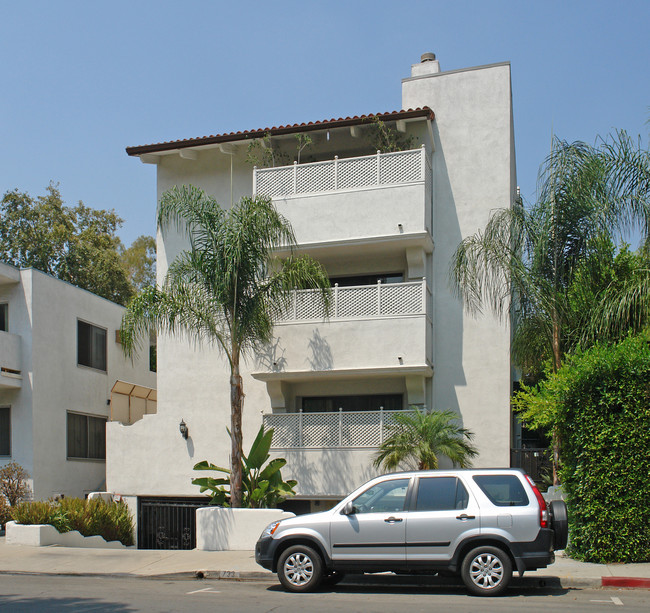 733 Huntley Dr in West Hollywood, CA - Building Photo - Building Photo