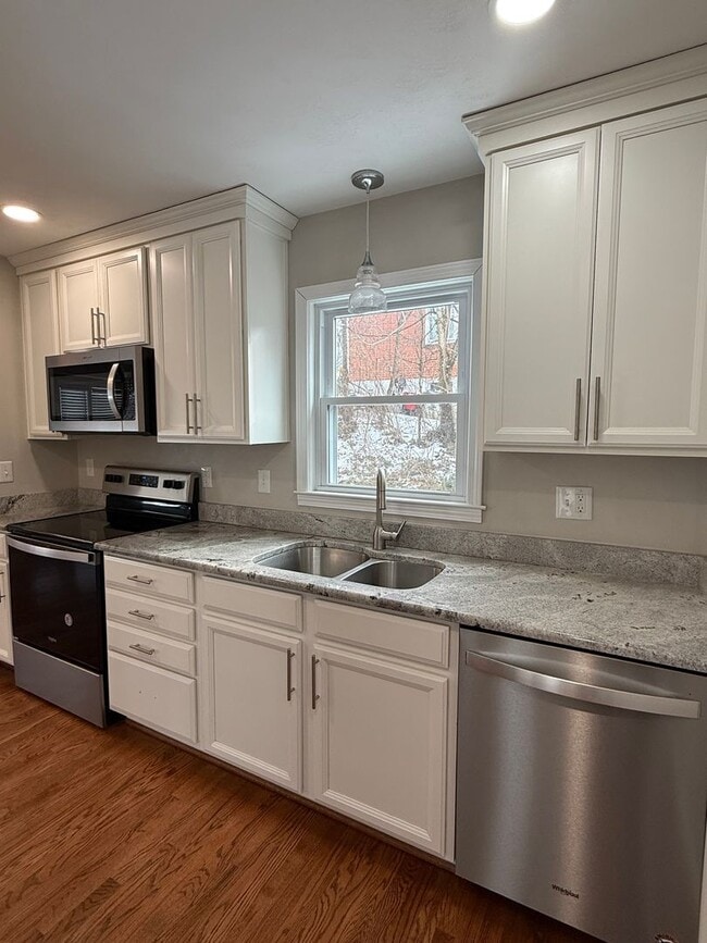 3481 Richards Blvd in Cave Spring, VA - Building Photo - Building Photo