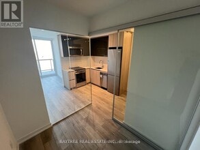 3100 Keele St in Toronto, ON - Building Photo - Building Photo