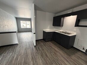 1606 Glenview Ave in Danville, IL - Foto de edificio - Building Photo