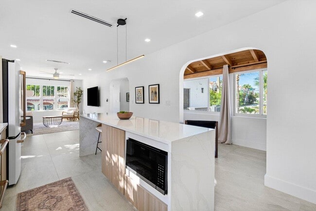 property at 401 NE 2nd Ave