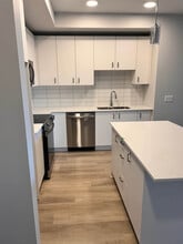 164 Alberni Hwy in Parksville, BC - Building Photo - Building Photo