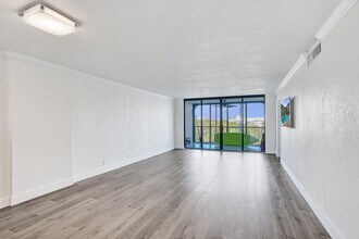 1631 Riverview Rd in Deerfield Beach, FL - Building Photo - Building Photo