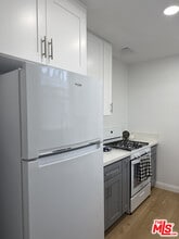 3310 W 77th St in Los Angeles, CA - Building Photo - Building Photo