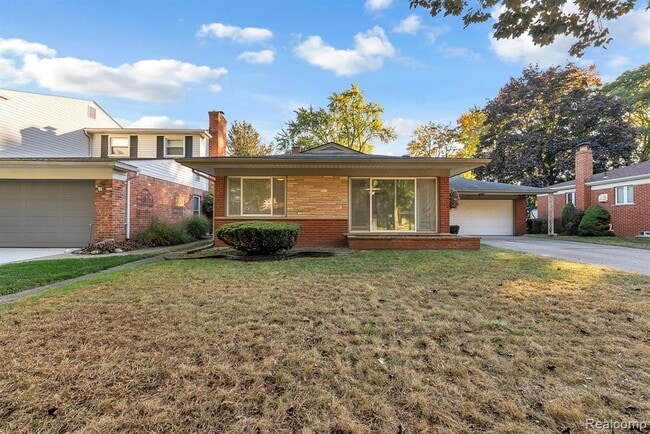 32725 Barkley St in Livonia, MI - Building Photo - Building Photo