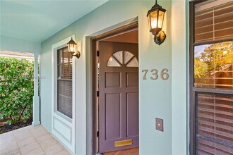 736 Alhambra Cir in Coral Gables, FL - Building Photo - Building Photo