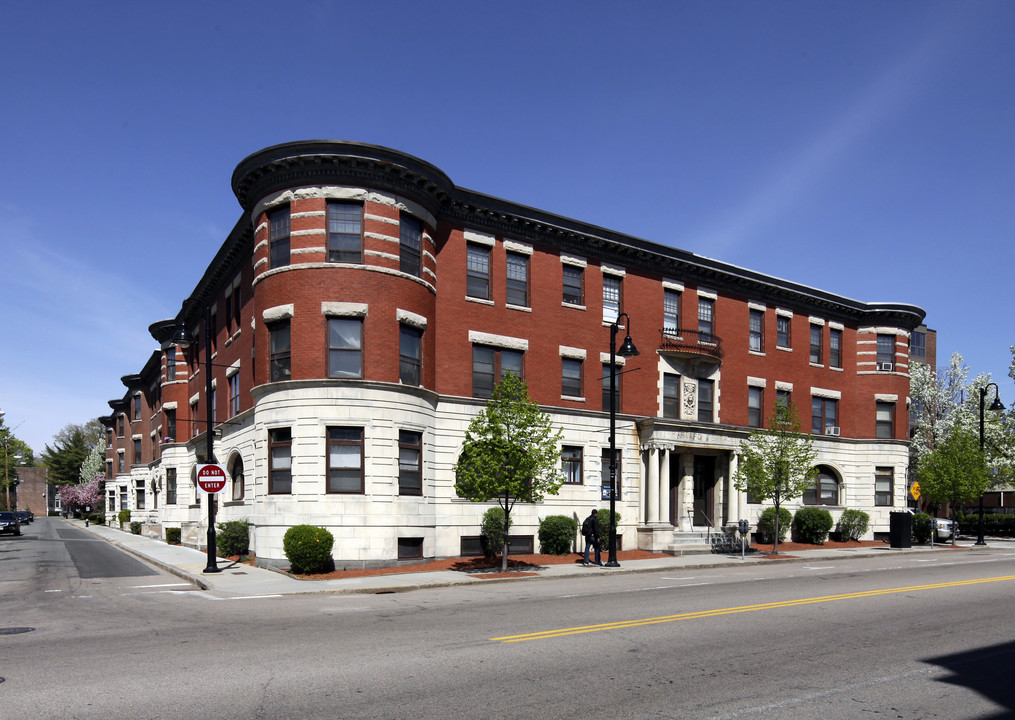 Sam-Son Apartments in Brookline, MA - Building Photo