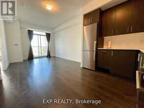 195 Bonis Ave in Toronto, ON - Building Photo - Building Photo