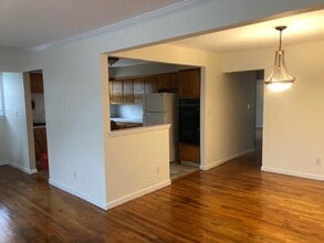 2230 149th St, Unit 2 in Whitestone, NY - Building Photo - Building Photo