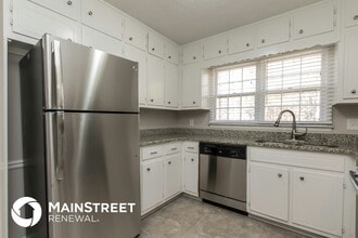 3093 Glynn Mill Dr in Snellville, GA - Foto de edificio - Building Photo