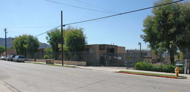 Parkview Apartments in Tujunga, CA - Building Photo - Building Photo