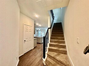 10967 Cannes Memorial Dr in Houston, TX - Building Photo - Building Photo