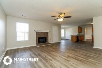 400 Trinity Tr in Ellenwood, GA - Building Photo - Building Photo