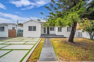 4112 SW 9th Terrace in Miami, FL - Foto de edificio - Building Photo