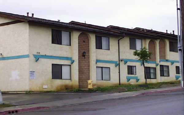 Averil Villas in San Ysidro, CA - Building Photo - Building Photo