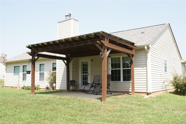 211 Lucas Way in Statham, GA - Building Photo - Building Photo